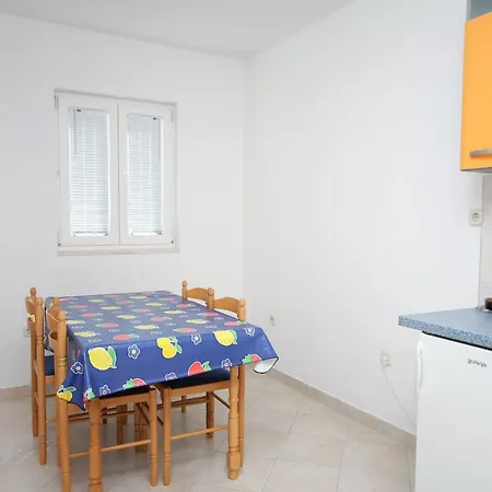 By The Sea Mastrinka, Ciovo - 4836 شقة تروغير