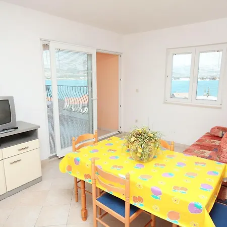 شقة By The Sea Mastrinka, Ciovo - 4836 تروغير