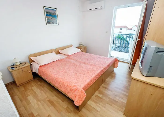 By The Sea Mastrinka, Ciovo - 4836 公寓 特罗吉尔