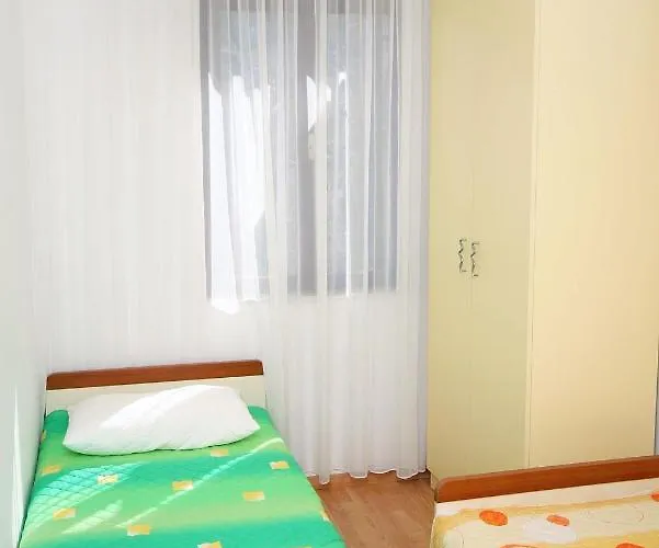 公寓 By The Sea Mastrinka, Ciovo - 4836 特罗吉尔