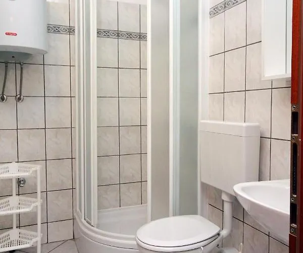 公寓 By The Sea Mastrinka, Ciovo - 4836